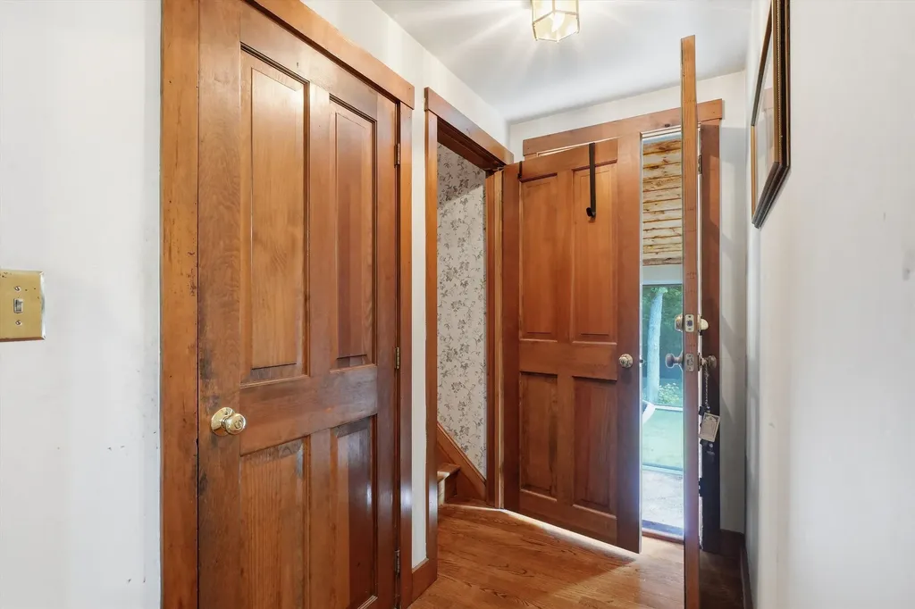 17 Woodhill Road Bow NH 03304