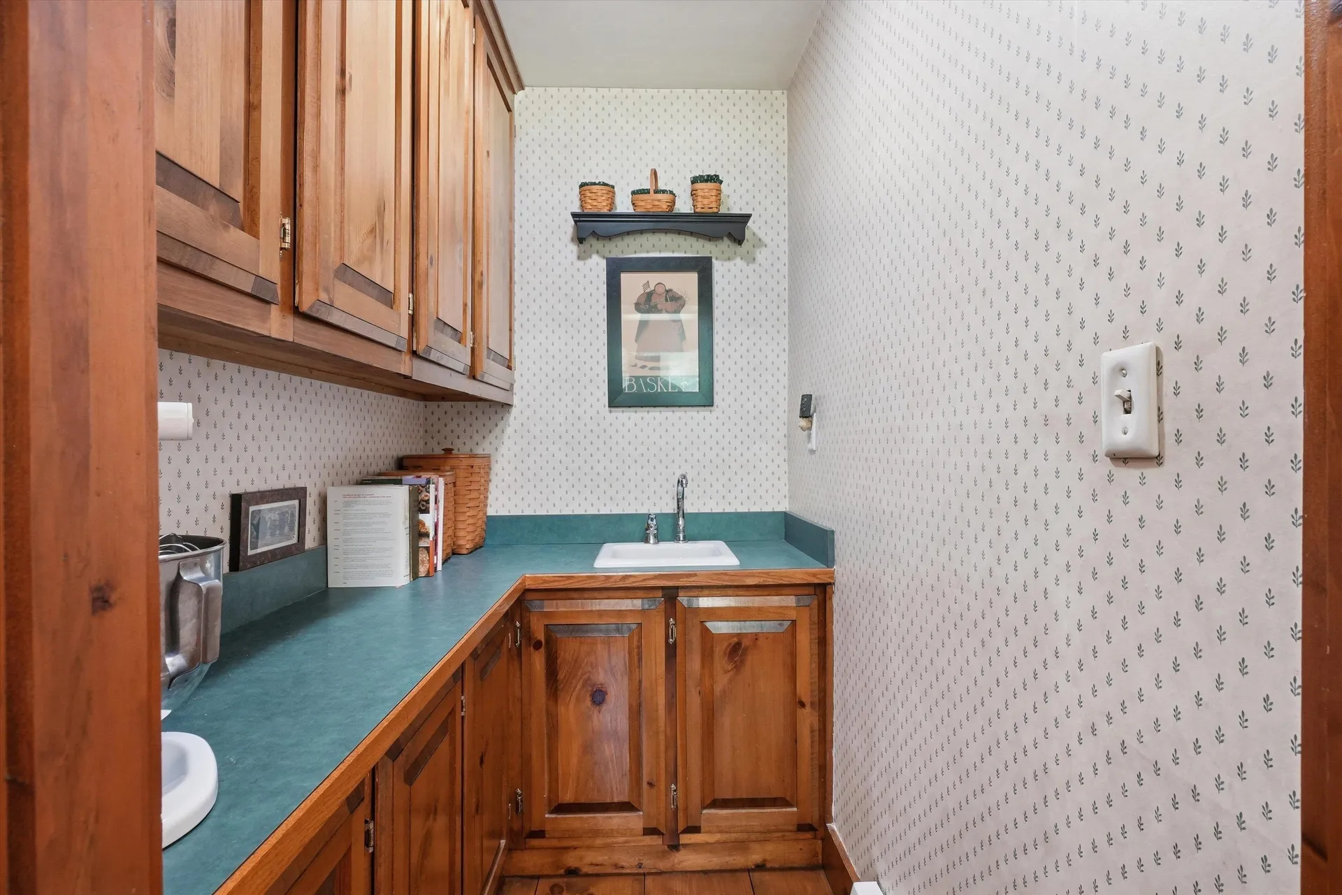 17 Woodhill Road Bow NH 03304