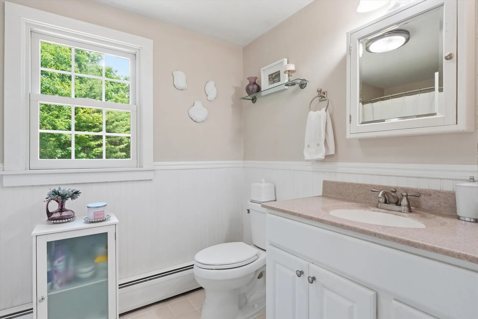 17 Woodhill Road Bow NH 03304