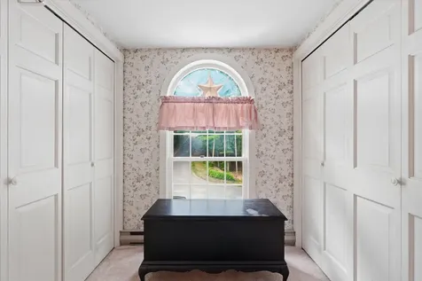 17 Woodhill Road Bow NH 03304