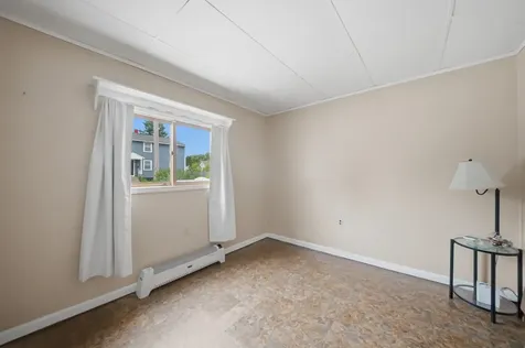 28 New Dunstable Road Nashua NH 03060
