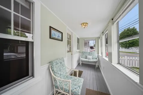 28 New Dunstable Road Nashua NH 03060