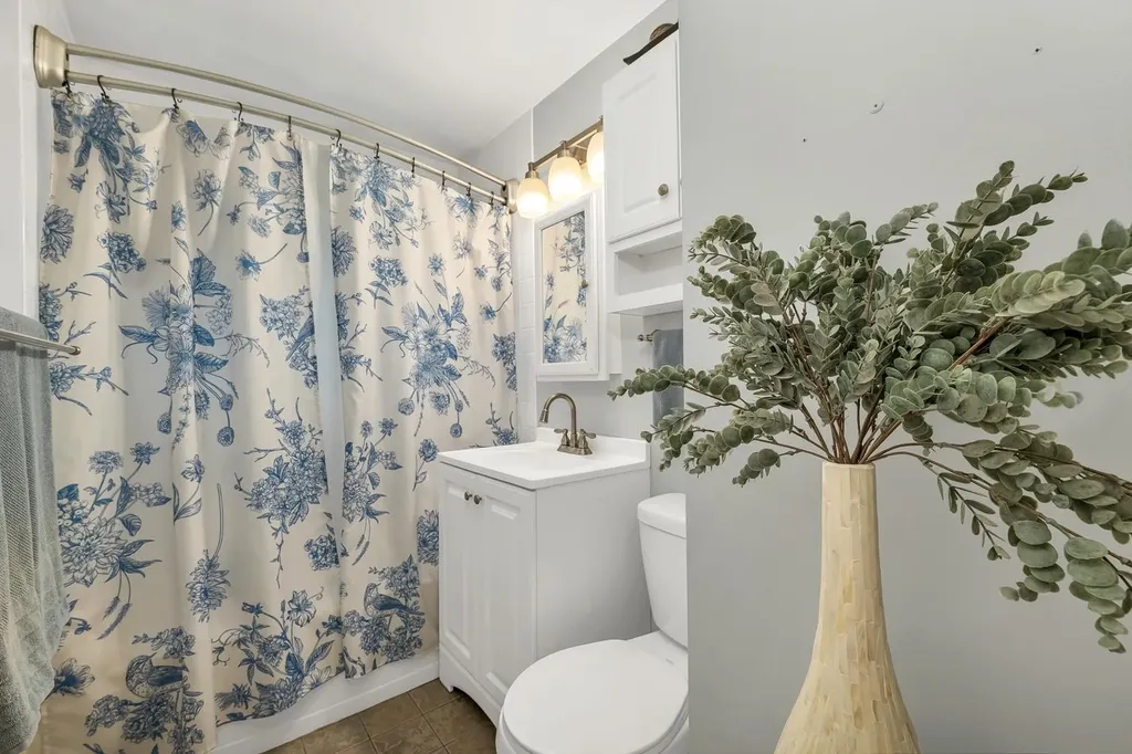 3 Maplewood Avenue Dover NH 03820