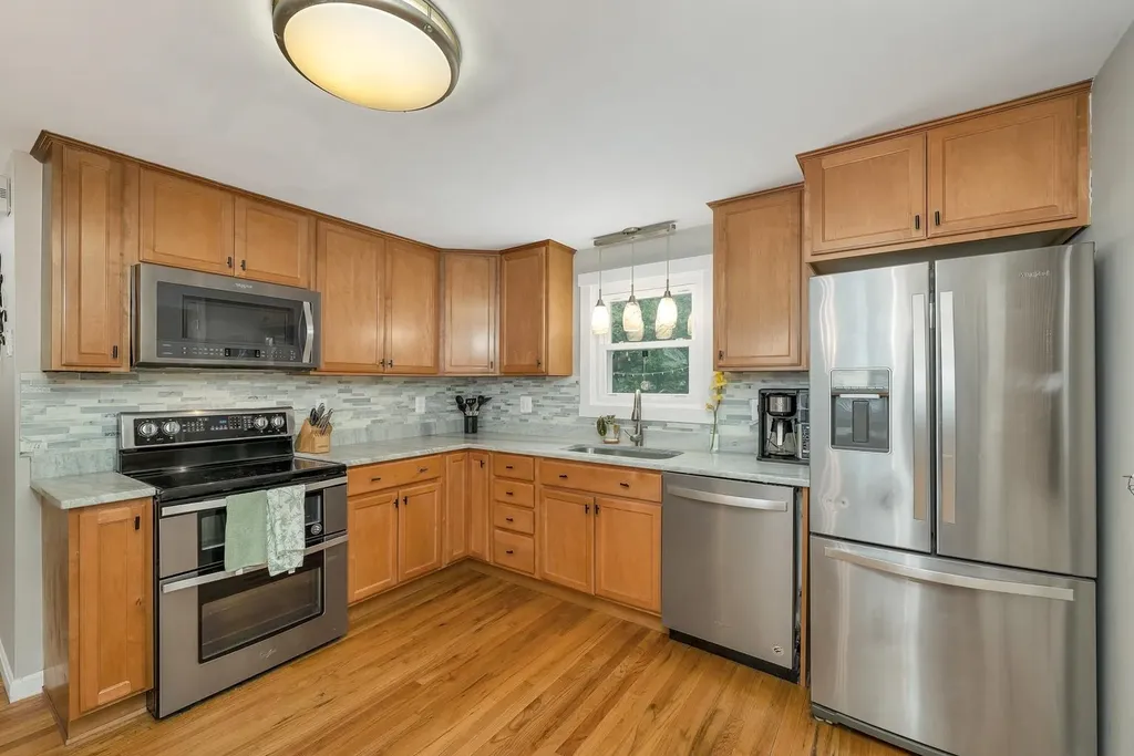 3 Maplewood Avenue Dover NH 03820