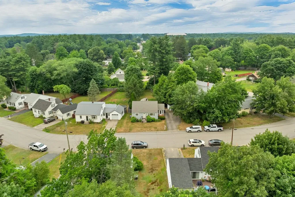 3 Maplewood Avenue Dover NH 03820
