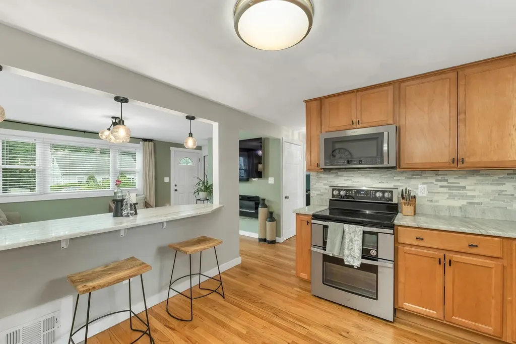 3 Maplewood Avenue Dover NH 03820