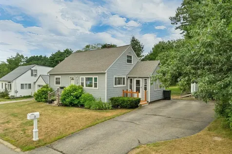 3 Maplewood Avenue Dover NH 03820