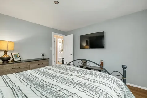 3 Maplewood Avenue Dover NH 03820