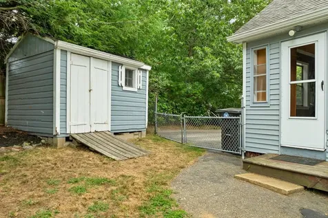3 Maplewood Avenue Dover NH 03820