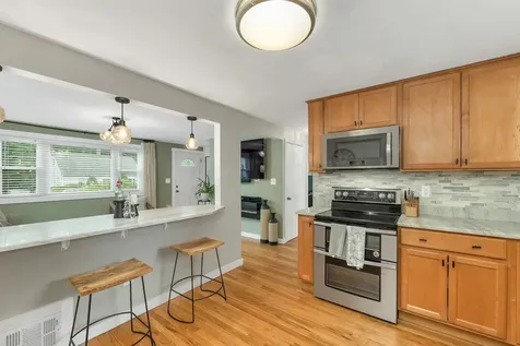 3 Maplewood Avenue Dover NH 03820