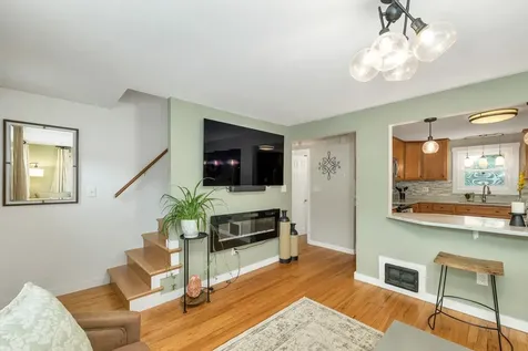 3 Maplewood Avenue Dover NH 03820