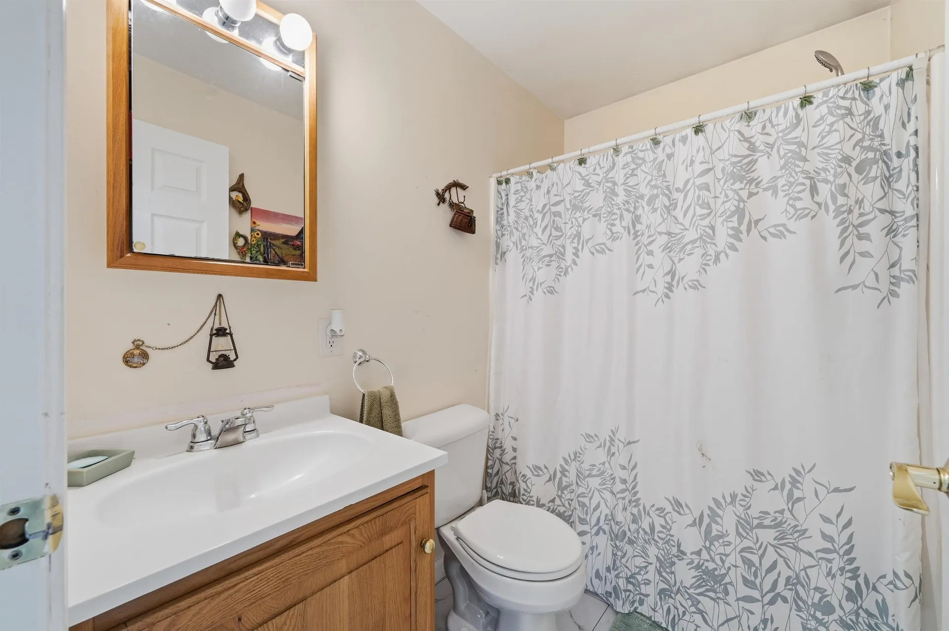 25 Dow Lane Barnstead NH 03225