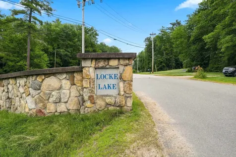 25 Dow Lane Barnstead NH 03225