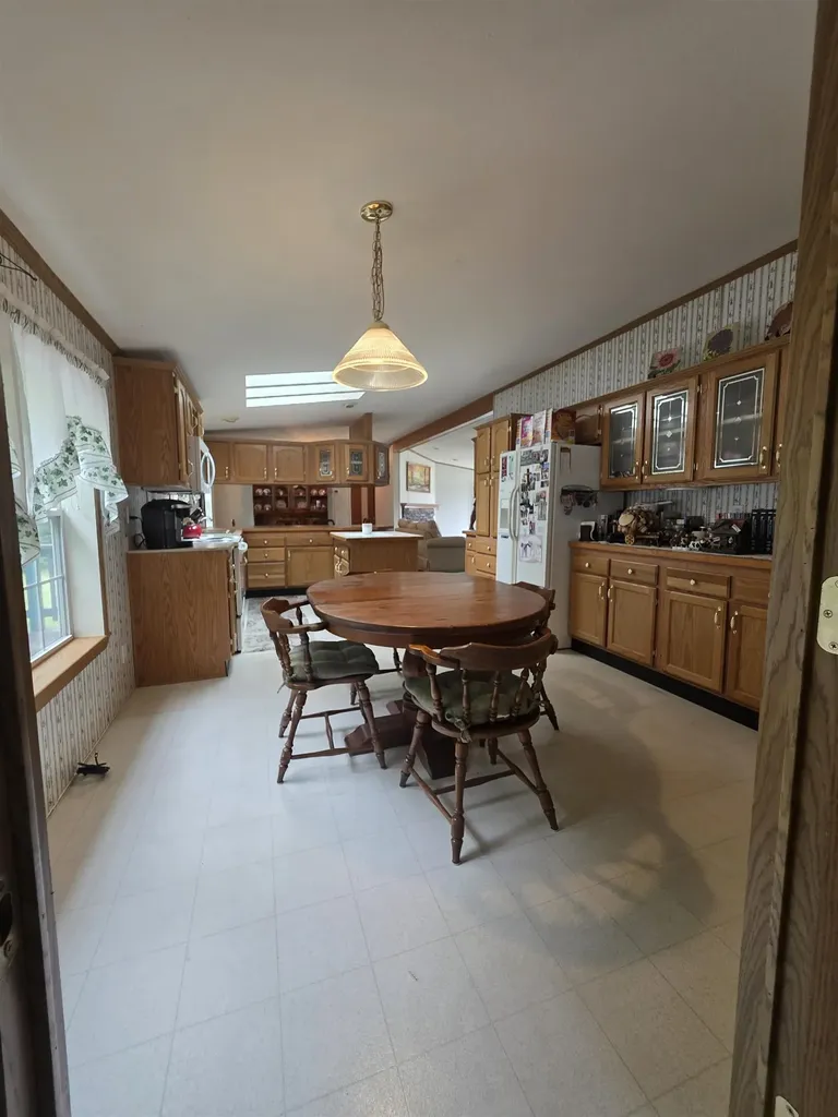 9 Ash Street Epsom NH 03234