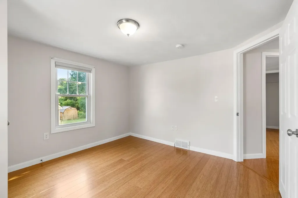 20 Dodge Street Rochester NH 03867