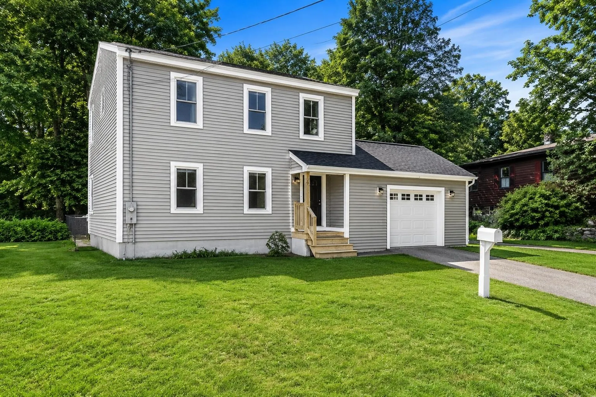 20 Dodge Street Rochester NH 03867