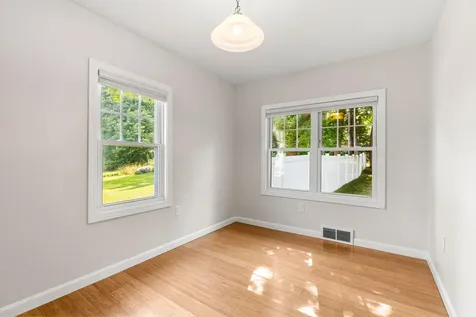 20 Dodge Street Rochester NH 03867