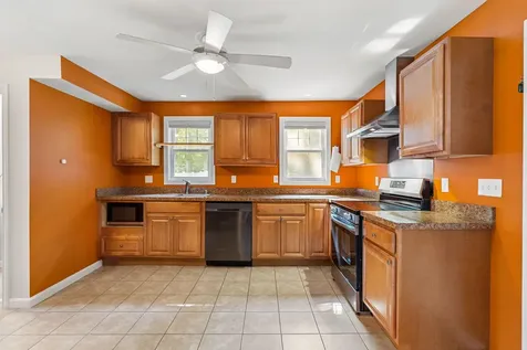 20 Dodge Street Rochester NH 03867
