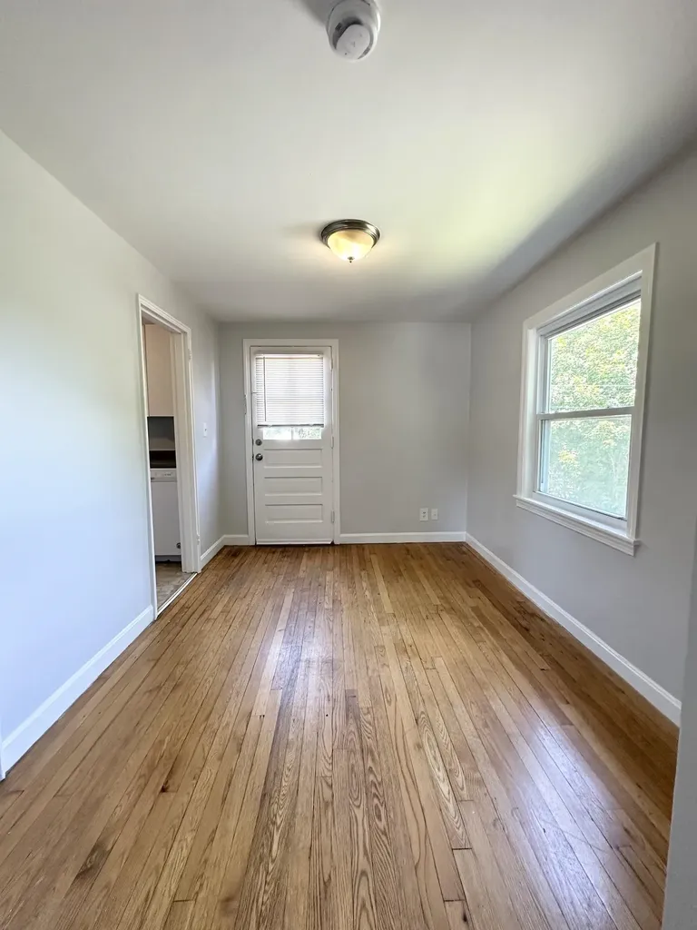88 Mary Ann Road Manchester NH 03104