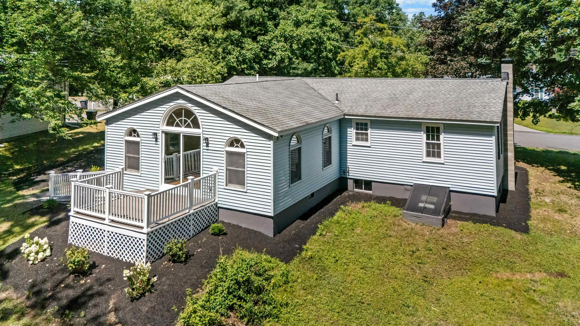 14 Derryfield Road Derry NH 03038