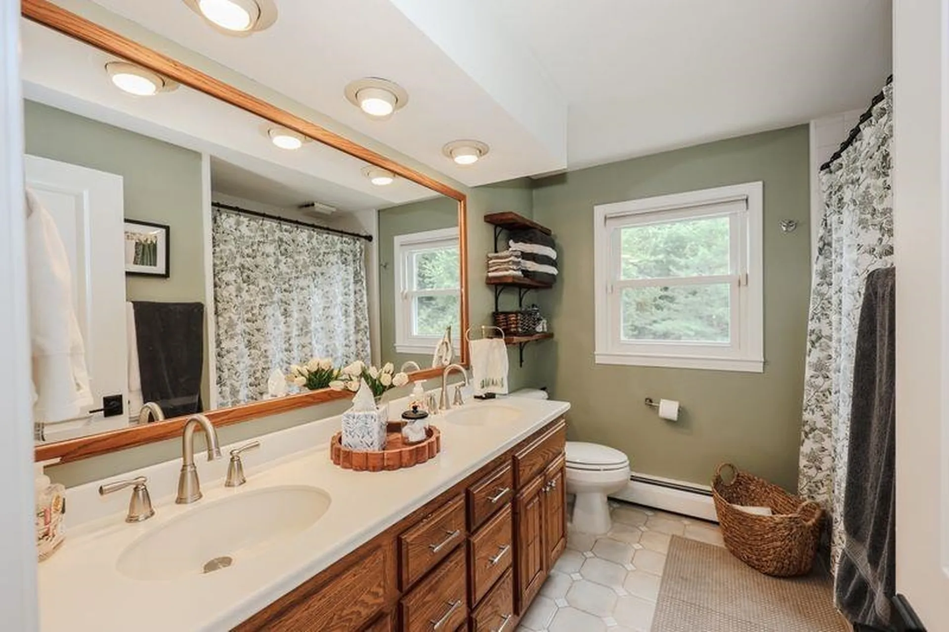 109 Pillsbury Road Londonderry NH 03053