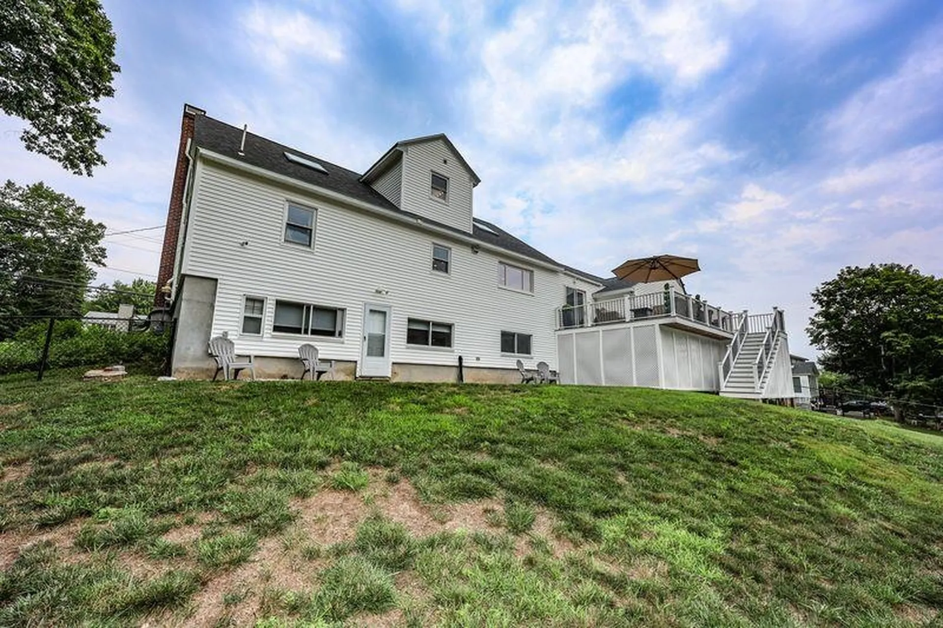 109 Pillsbury Road Londonderry NH 03053