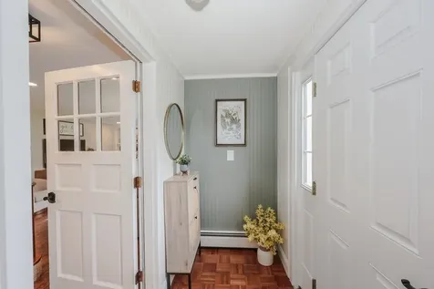 109 Pillsbury Road Londonderry NH 03053