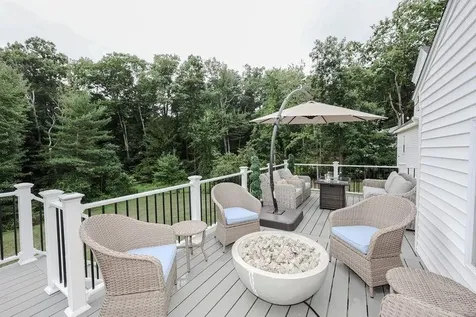 109 Pillsbury Road Londonderry NH 03053