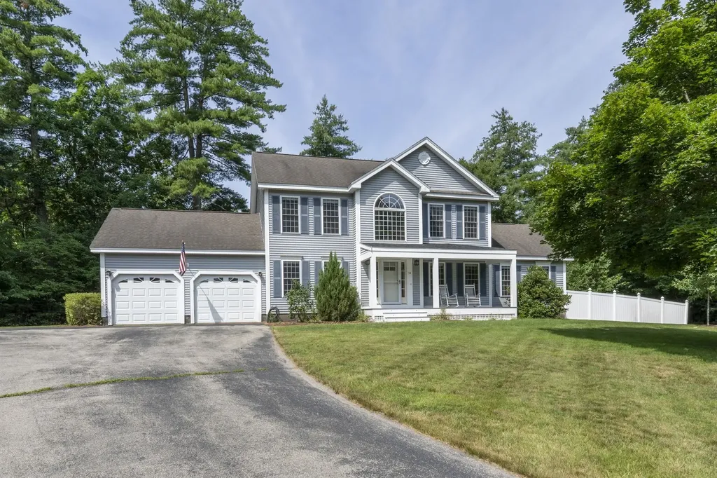 14 Naumkeag Court Litchfield NH 03052