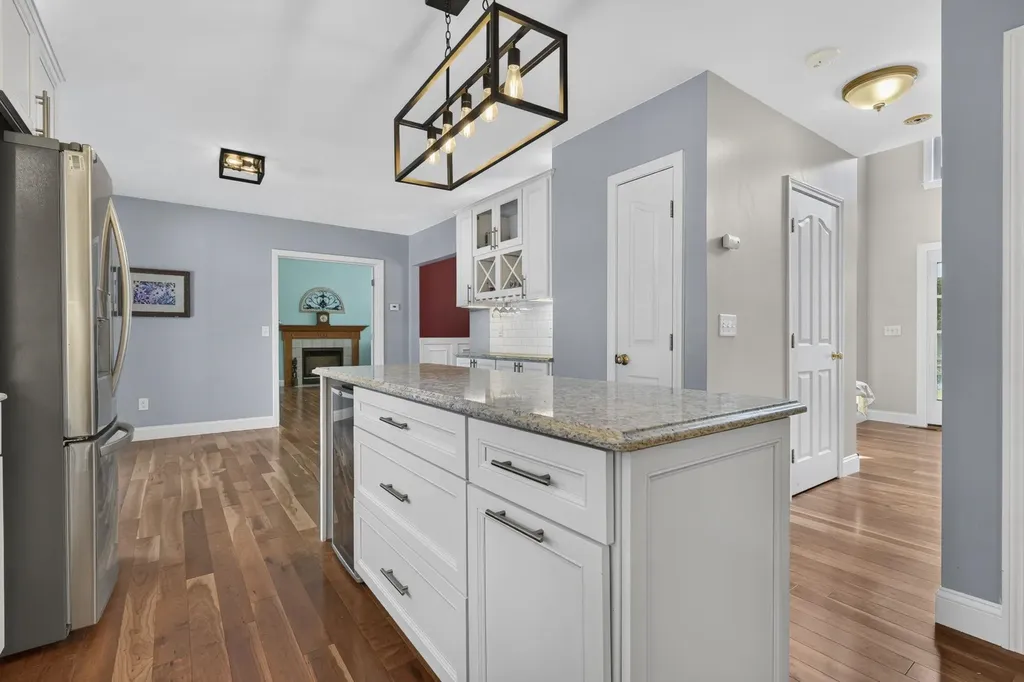 14 Naumkeag Court Litchfield NH 03052