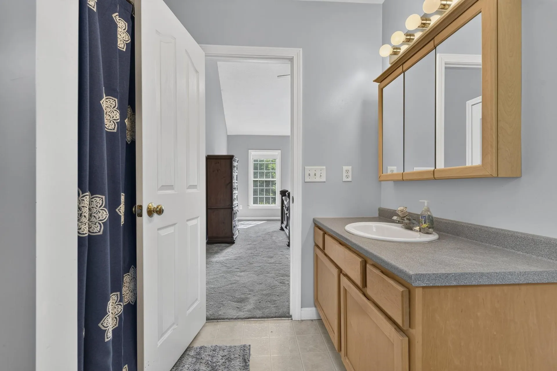 14 Naumkeag Court Litchfield NH 03052