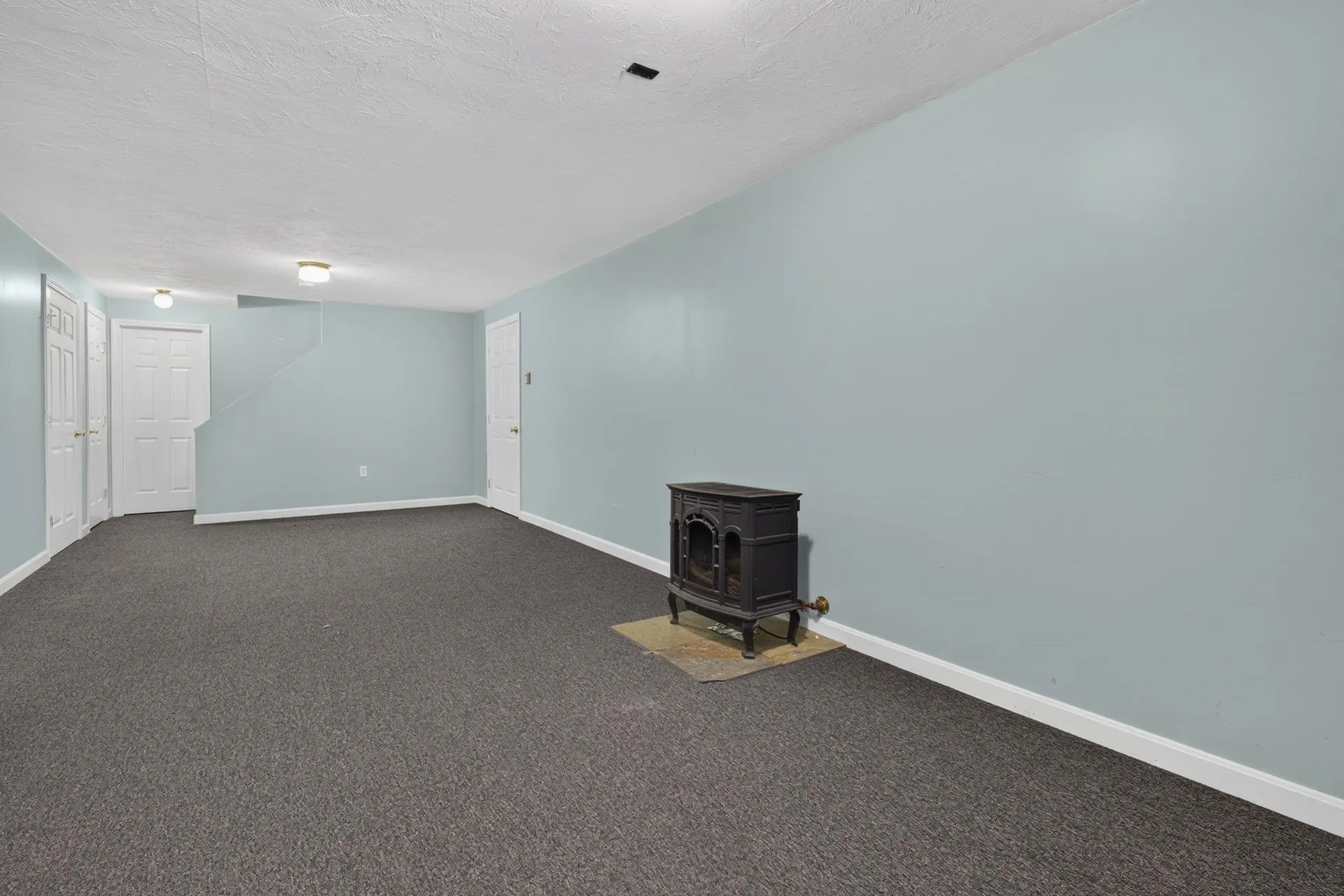 14 Naumkeag Court Litchfield NH 03052