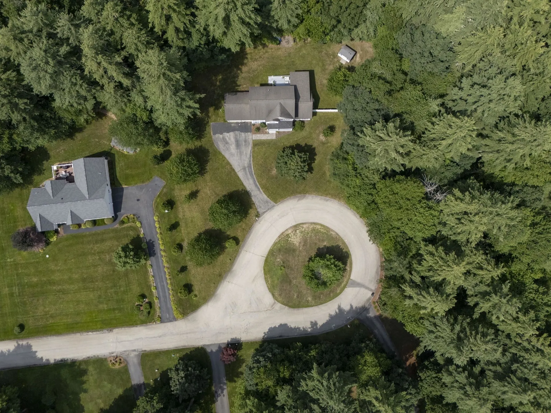 14 Naumkeag Court Litchfield NH 03052