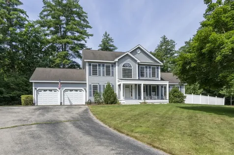 14 Naumkeag Court Litchfield NH 03052
