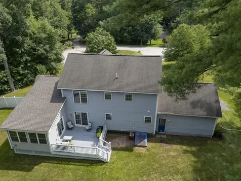 14 Naumkeag Court Litchfield NH 03052
