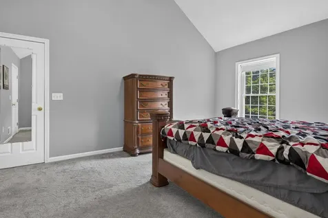 14 Naumkeag Court Litchfield NH 03052