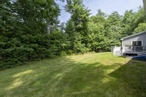 14 Naumkeag Court Litchfield NH 03052