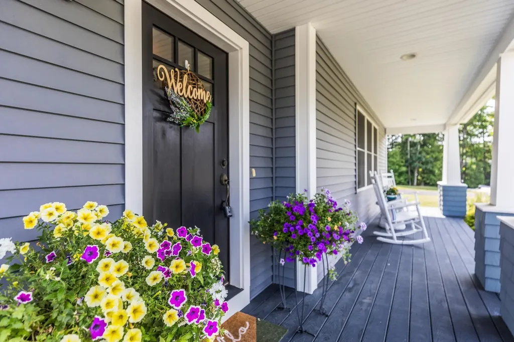 50 Laredo Lane Rochester NH 03868-4400