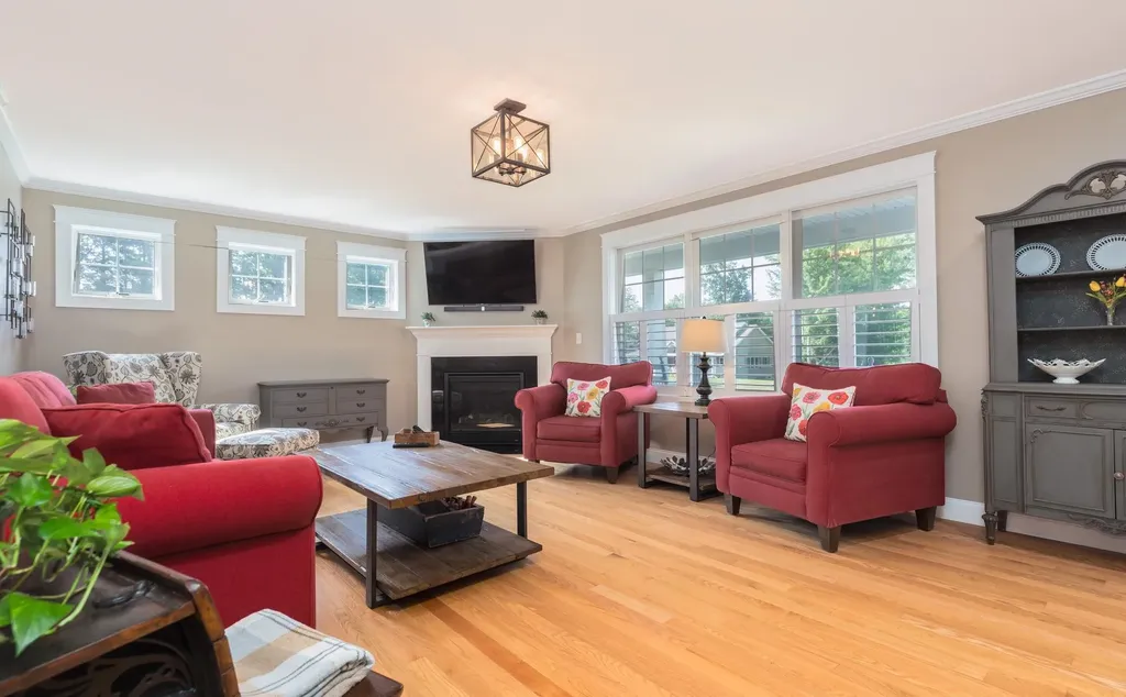 50 Laredo Lane Rochester NH 03868-4400