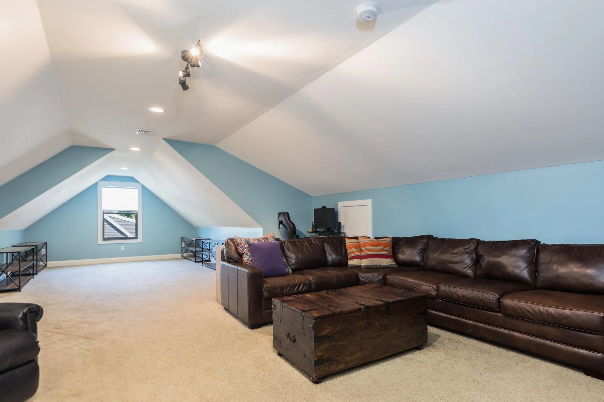 50 Laredo Lane Rochester NH 03868-4400