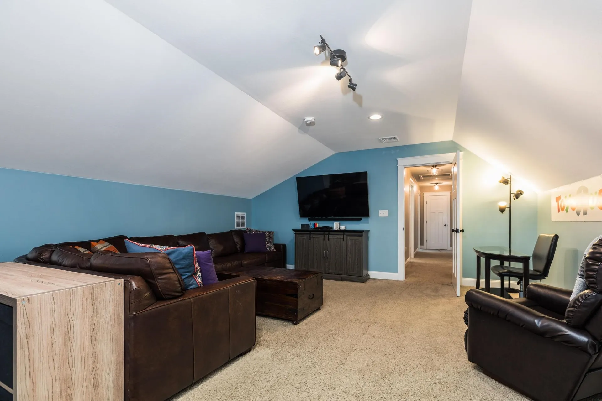 50 Laredo Lane Rochester NH 03868-4400
