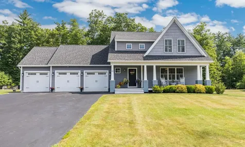 50 Laredo Lane Rochester NH 03868-4400