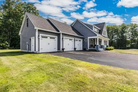 50 Laredo Lane Rochester NH 03868-4400
