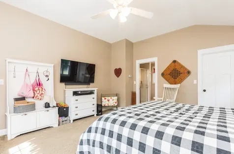 50 Laredo Lane Rochester NH 03868-4400