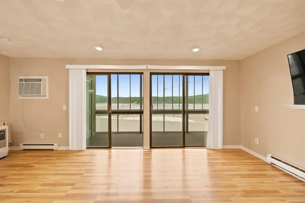 883 Weirs Boulevard Laconia NH 03246