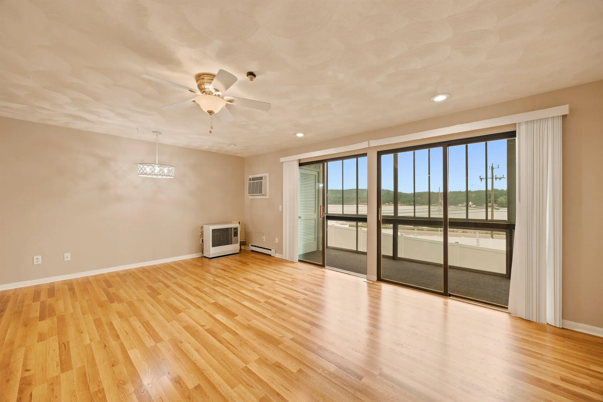 883 Weirs Boulevard Laconia NH 03246
