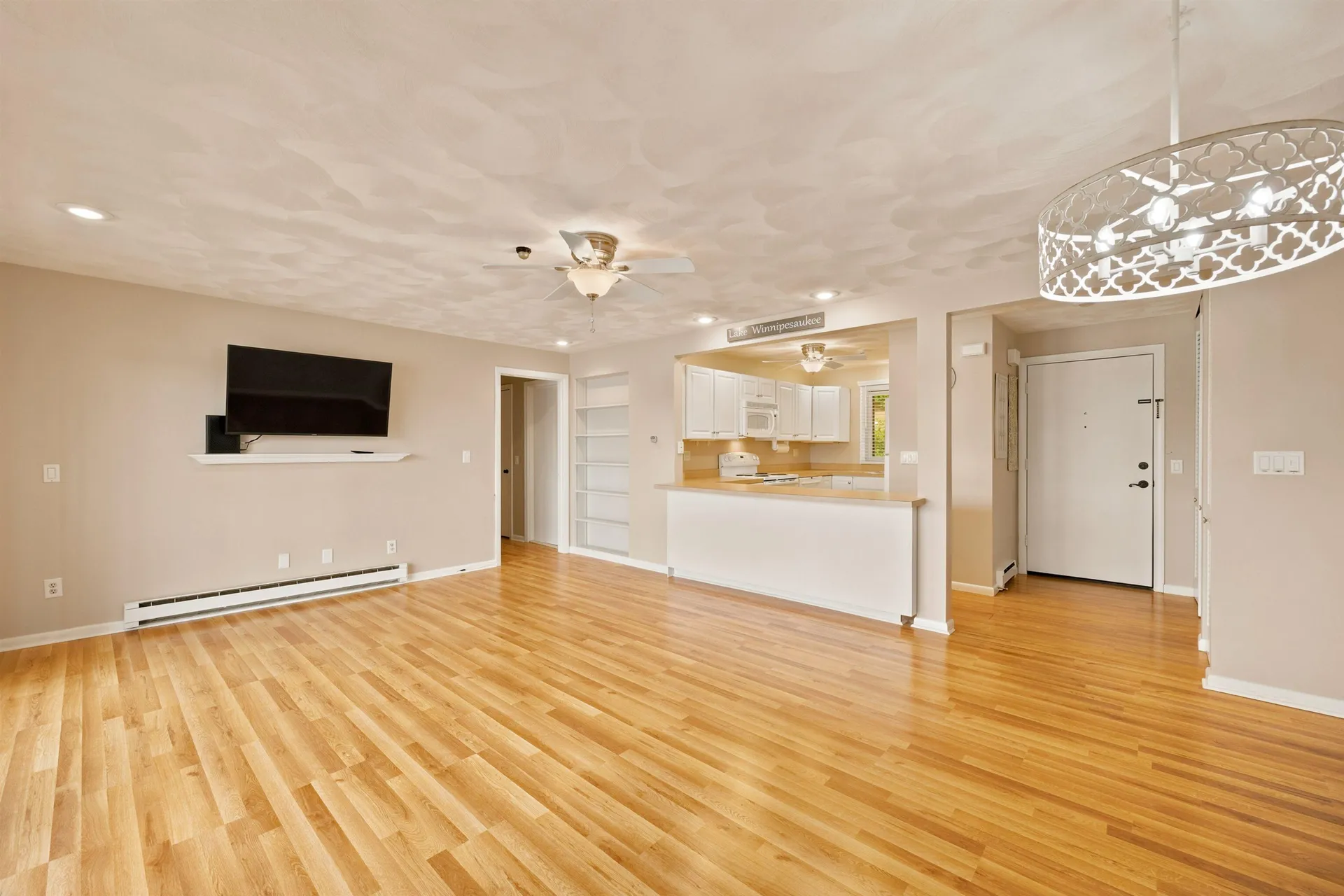883 Weirs Boulevard Laconia NH 03246