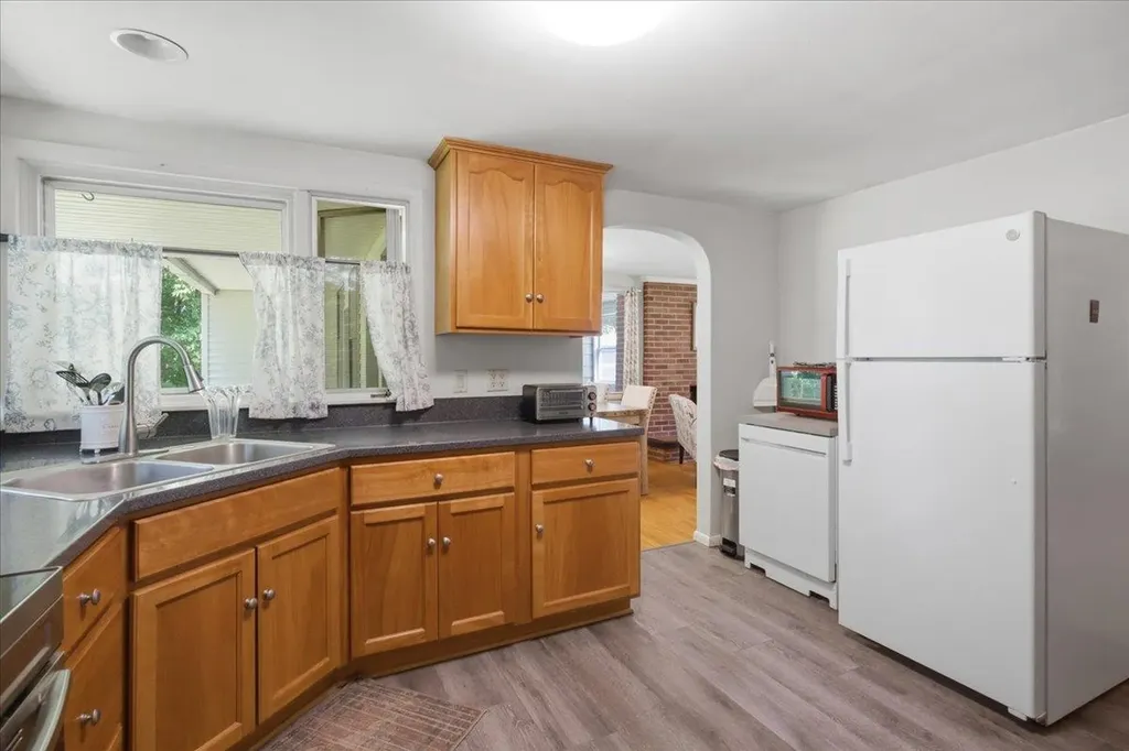 308 Crescent Boulevard Bennington VT 05201