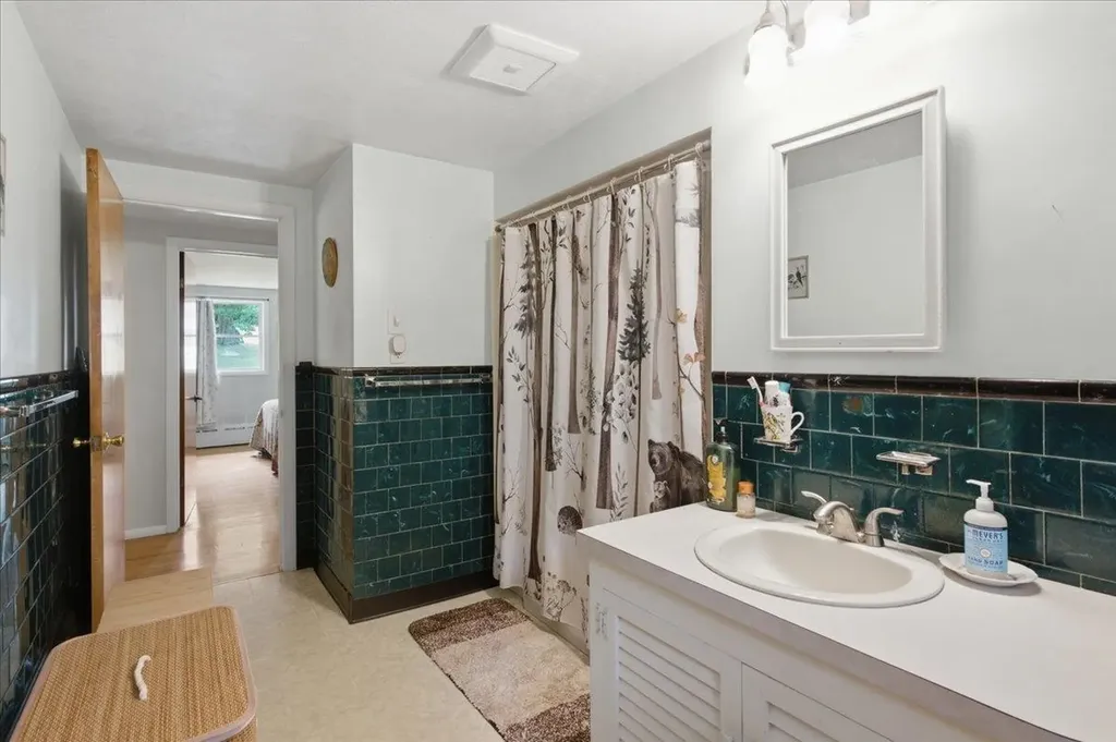308 Crescent Boulevard Bennington VT 05201