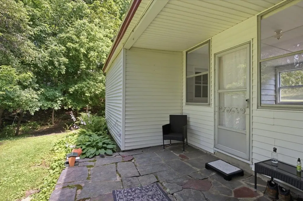 308 Crescent Boulevard Bennington VT 05201